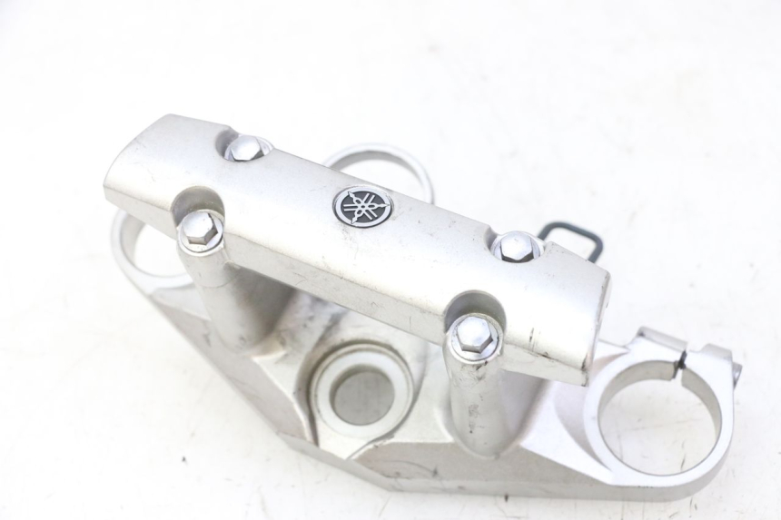 photo de Górna obejma widelca YAMAHA FZ6 FAZER S2 600 (2007 - 2011) - Część sprawdzona