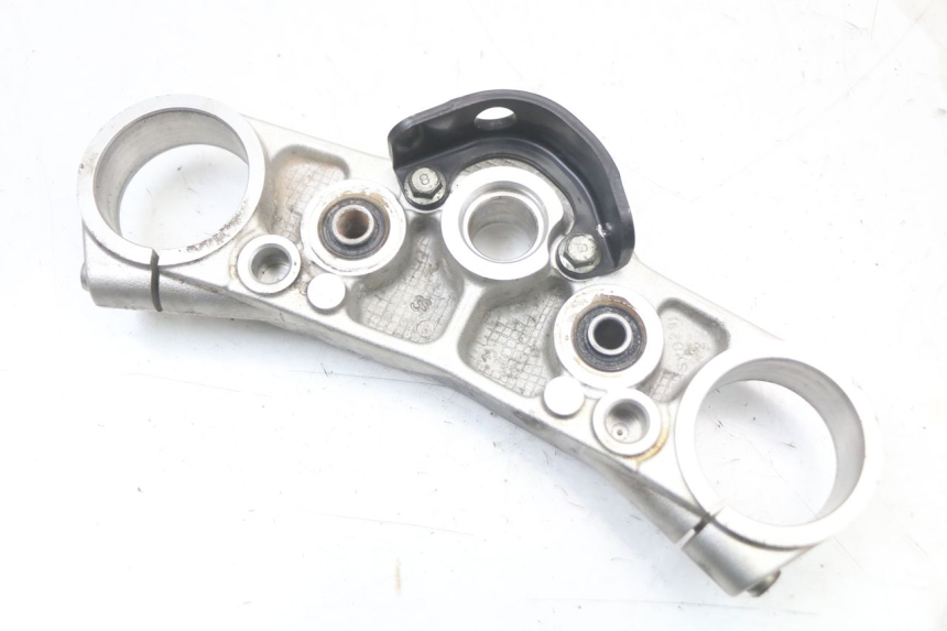 photo de Górna obejma widelca SUZUKI GSR 750 (2011 - 2017) - Punkty mocowania