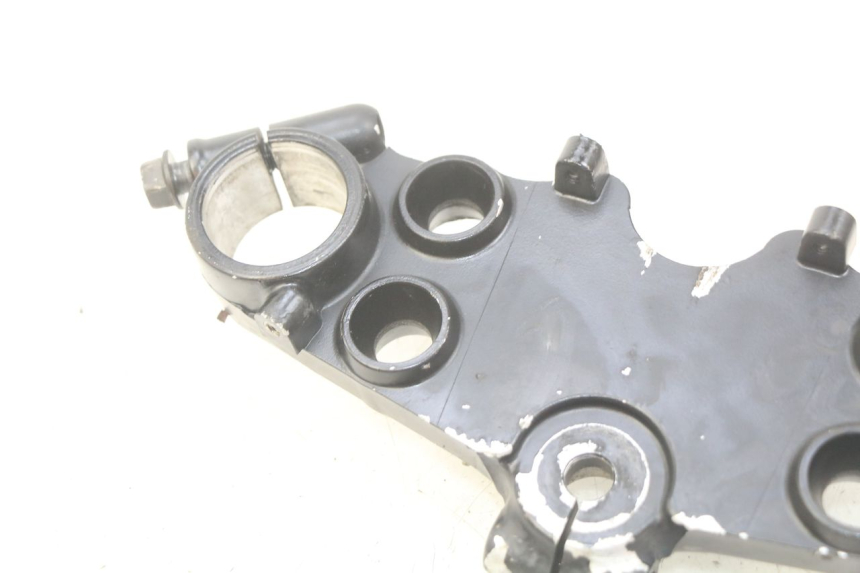 photo de Górna obejma widelca SUZUKI GSX-F GSX  F 1100 (1988 - 1994) - Zbliżenie techniczne