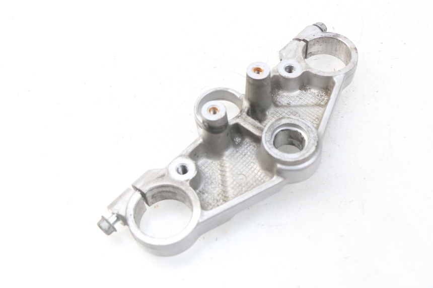 photo de Górna obejma widelca SUZUKI GSX-F GSXF 600 (1998 - 2004) - Zoom stanu zużycia