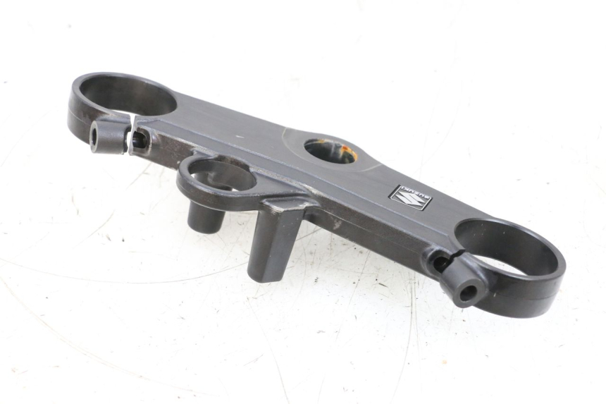 photo de Górna obejma widelca SUZUKI GSXR GSX-R 1000 (2003 - 2004) - Widok ogólny