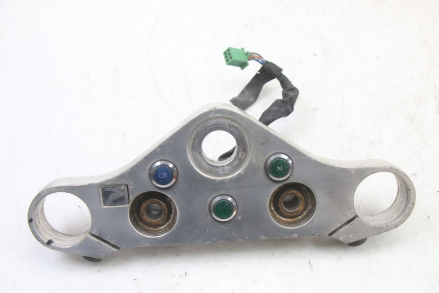 photo de Górna obejma widelca HONDA VT C2 SHADOW 750 (1997 - 2001) - Inny kąt widzenia