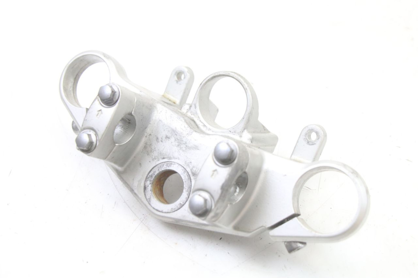 photo de Górna obejma widelca KAWASAKI ZR7 ZR-7 S 750 (1999 - 2004) - Inny kąt widzenia