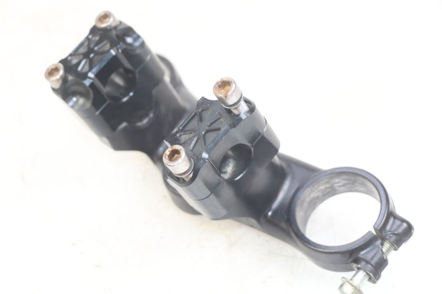 photo de Górna głowica widelca KAWASAKI KX 85 (2001 - 2013) - Punkty mocowania