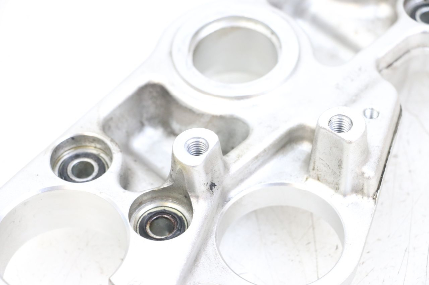 photo de Górna głowica widelca MOTO GUZZI NORGE 8V GT 1200 (2011 - 2016) - Zbliżenie techniczne