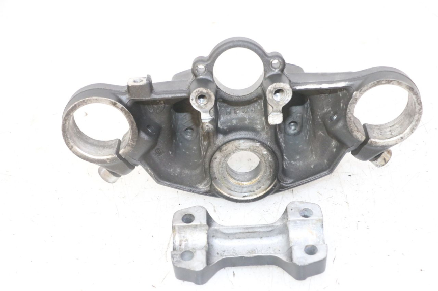 photo de Górna obejma widelca HONDA NTV DEAUVILLE ABS 700 (2007 - 2016) - Inny kąt widzenia