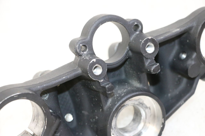 photo de Górna obejma widelca HONDA NTV DEAUVILLE 650 (2001 - 2006) - Widok ogólny