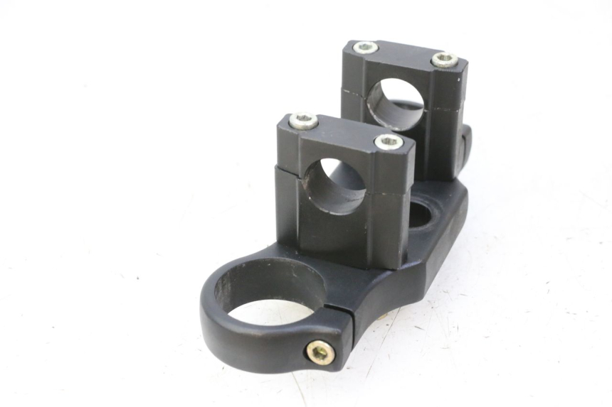 photo de Górna obejma widelca APOLLO RFZ 150 - Inny kąt widzenia