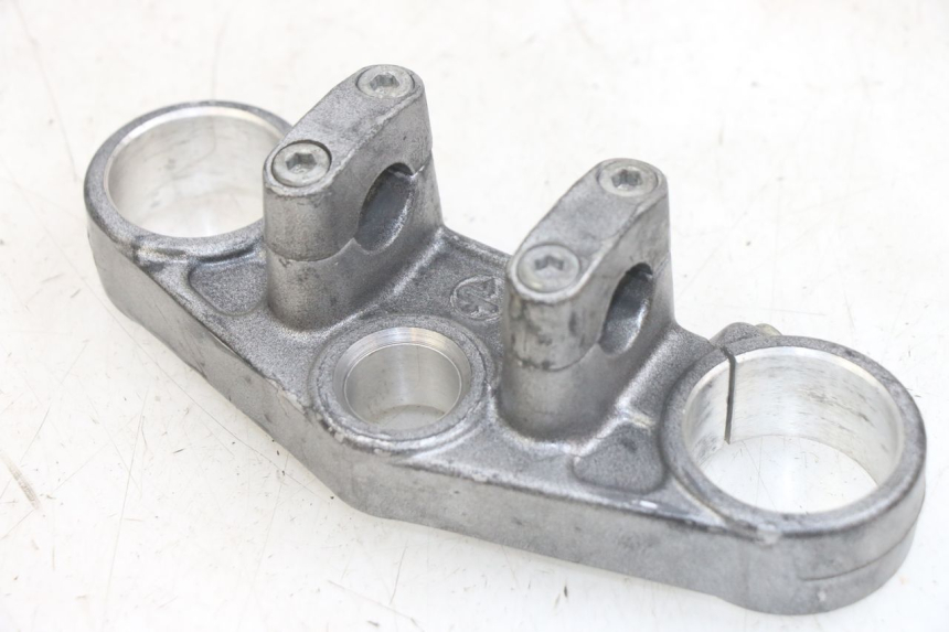 photo de Górna głowica widelca GILERA RK 50 (1996 - 1999) - Punkty mocowania