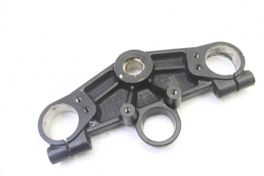 photo de Górna głowica widelca TRIUMPH SPRINT 900 (1995 - 1998) - Zbliżenie techniczne