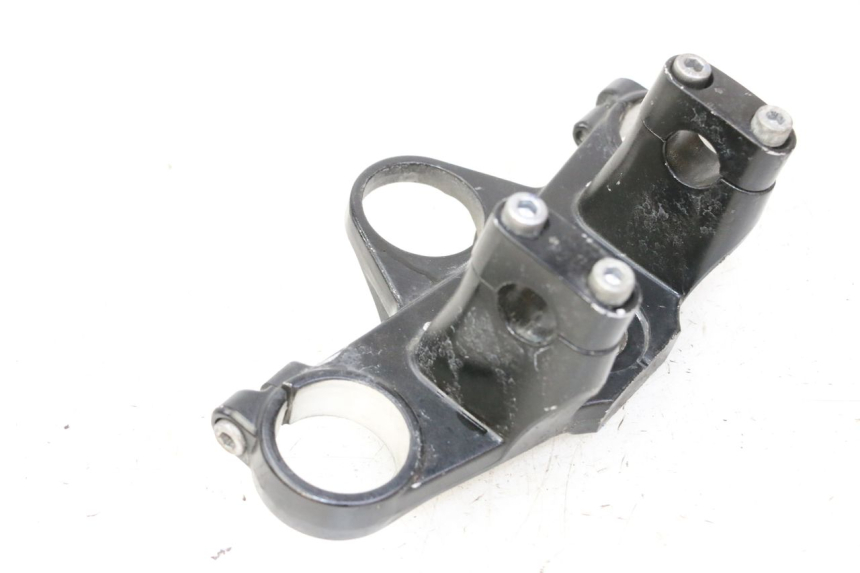 photo de Górna obejma widelca YAMAHA TDM ABS 900 (2002 - 2014) - Zbliżenie techniczne