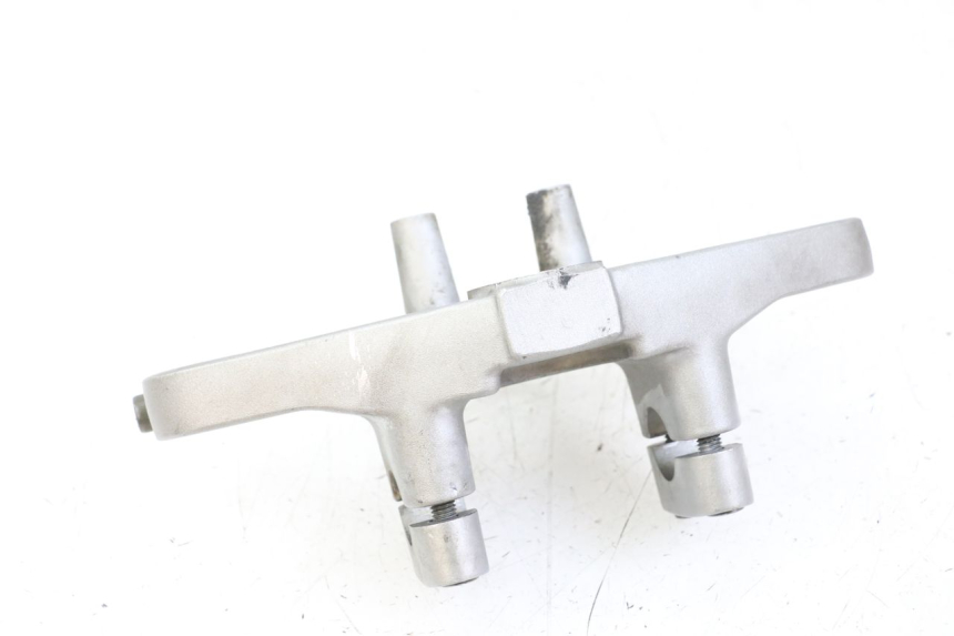 photo de Górna obejma widelca YAMAHA TDR DELTABOX 125 (1997 - 2003) - Inny kąt widzenia