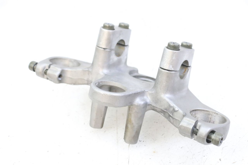 photo de Górna obejma widelca YAMAHA TDR DELTABOX 125 (1997 - 2003) - Punkty mocowania