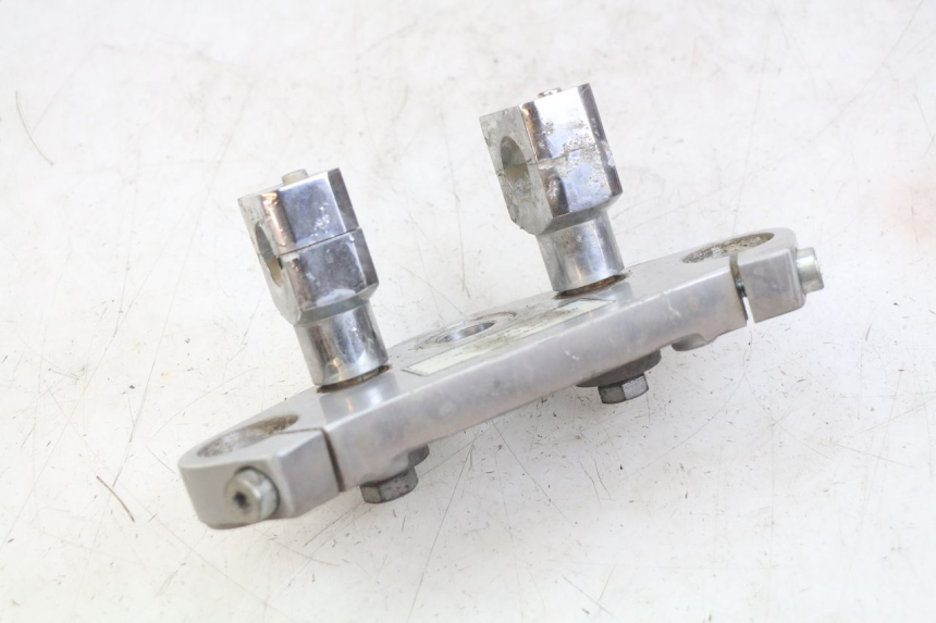 photo de Górna obejma widelca DAELIM VL DAYSTAR 125 (2000 - 2011) - Szczegół części