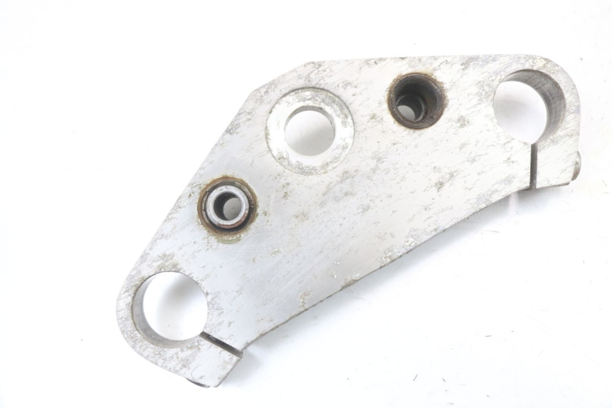 photo de Górna obejma widelca DAELIM VL DAYSTAR 125 (2000 - 2011) - Widok główny