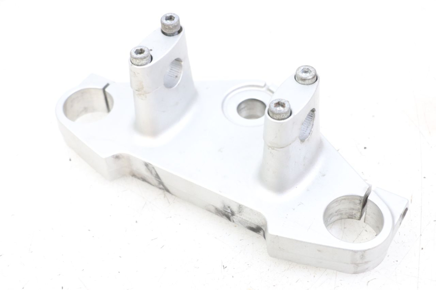 photo de Górna obejma widelca SUZUKI VL INTRUDER 125 (2004 - 2007) - Widok główny