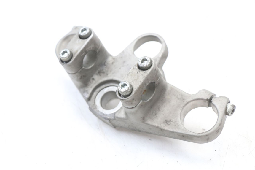 photo de Górna obejma widelca YAMAHA XJ600 XJ DIVERSION 600 (1992 - 1997) - Zoom stanu zużycia