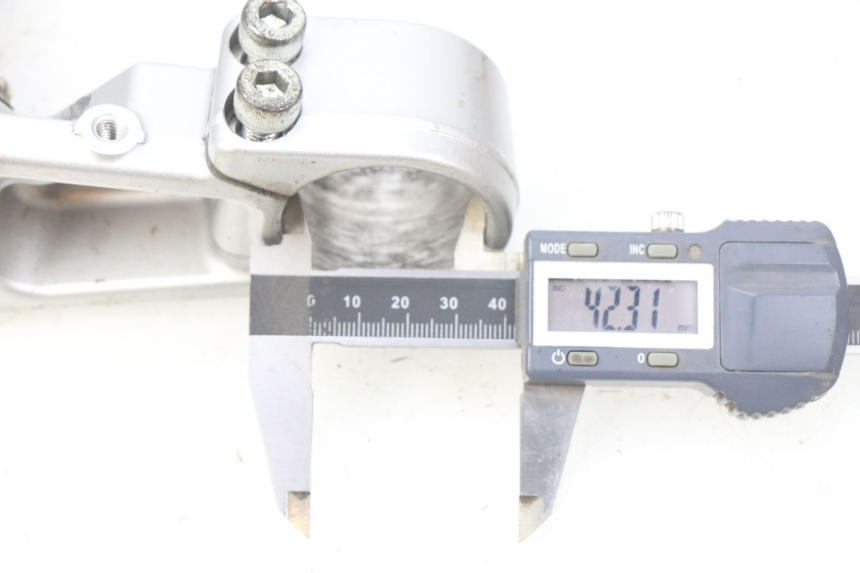 photo de Górna obejma widelca YAMAHA XP T-MAX TMAX ABS 530 (2012 - 2015) - Widok ogólny