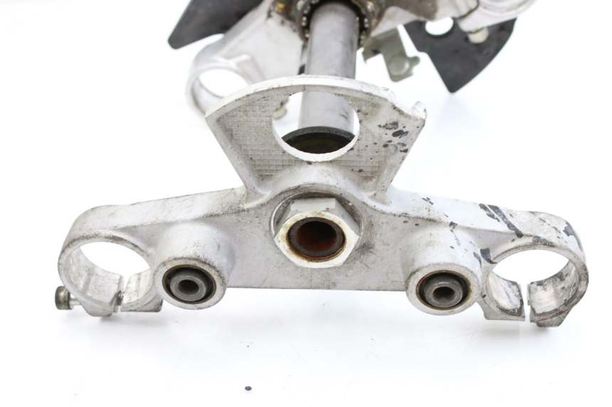 photo de Górna obejma widelca YAMAHA XP T-MAX TMAX ABS 530 (2012 - 2015) - Zoom stanu zużycia