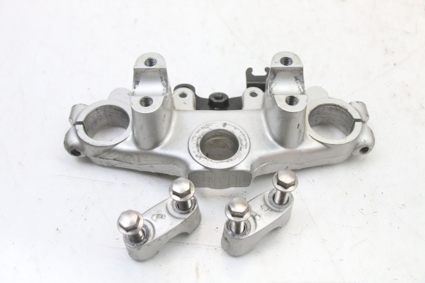 photo de Górna obejma widelca YAMAHA TTR 125 (2000 - 2020) - Widok główny