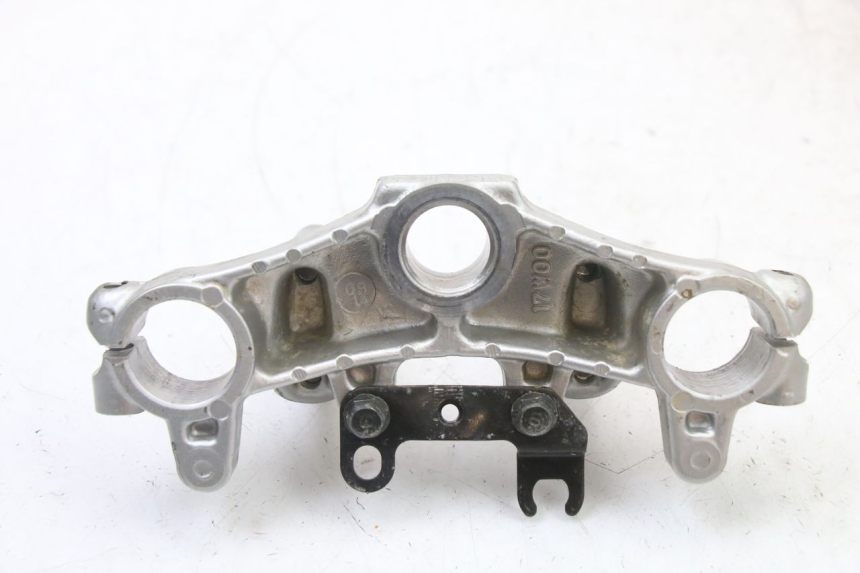 photo de Górna obejma widelca YAMAHA TTR 125 (2000 - 2020) - Widok ogólny