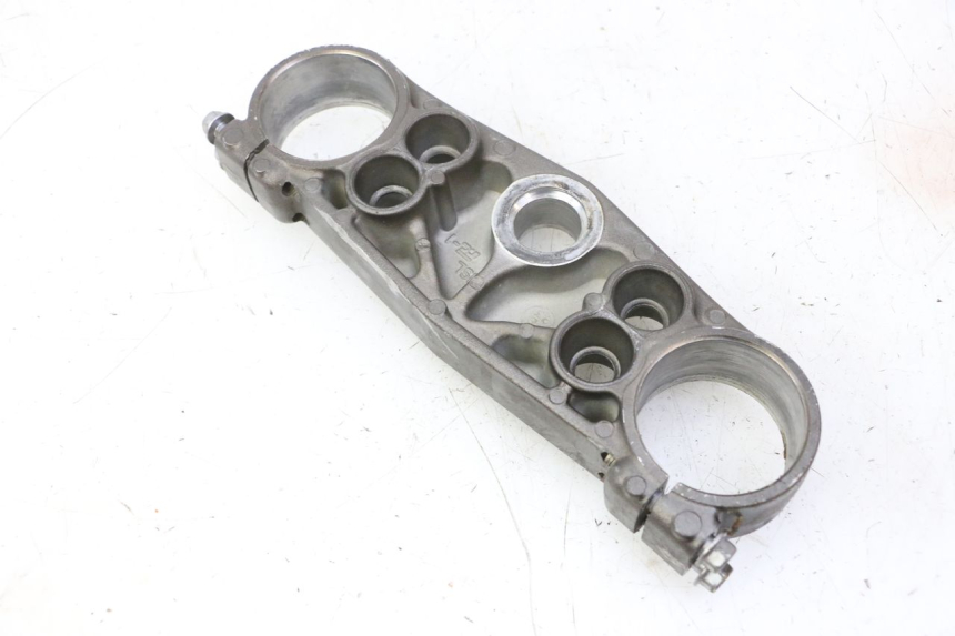 photo de Górna obejma widelca YAMAHA YZ-F YZF 250 (2014 - 2018) - Zbliżenie techniczne