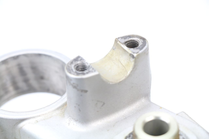 photo de Górna głowica widelca YAMAHA YZ 125 (1998 - 2005) - Zbliżenie techniczne