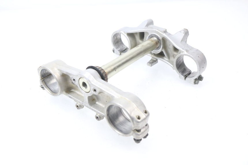 photo de Górna głowica widelca YAMAHA YZ 125 (1998 - 2005) - Punkty mocowania