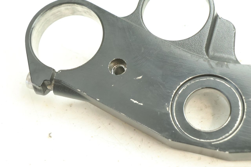 photo de Górna obejma widelca YAMAHA YZF R6 600 (2008 - 2009) - Szczegół części
