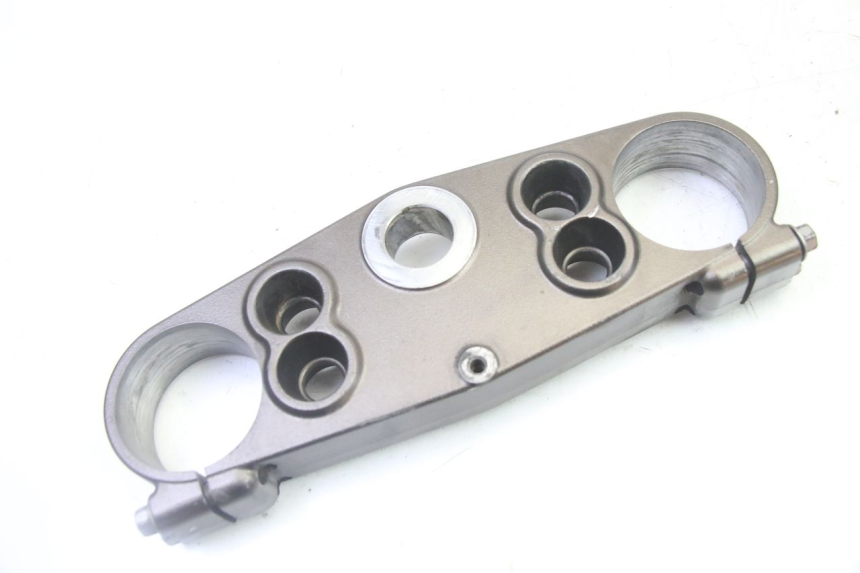 photo de Górna obejma widelca YAMAHA YZF YZ-F 450 (2014 - 2016) - Zoom stanu zużycia