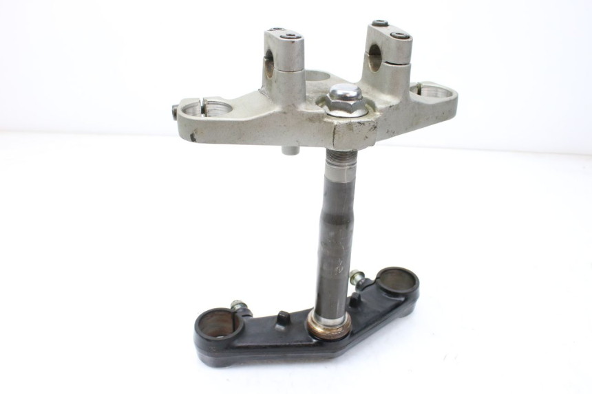 photo de TRÓJNIK WIDEŁEK YAMAHA TDR DELTABOX 125 (1997 - 2003) - Punkty mocowania