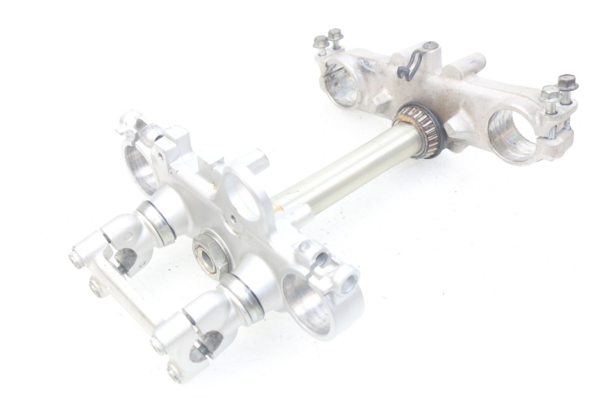 photo de TRÓJNIK WIDEŁEK SUZUKI XF FREEWIND 650 (1997 - 2003) - Stan powierzchni