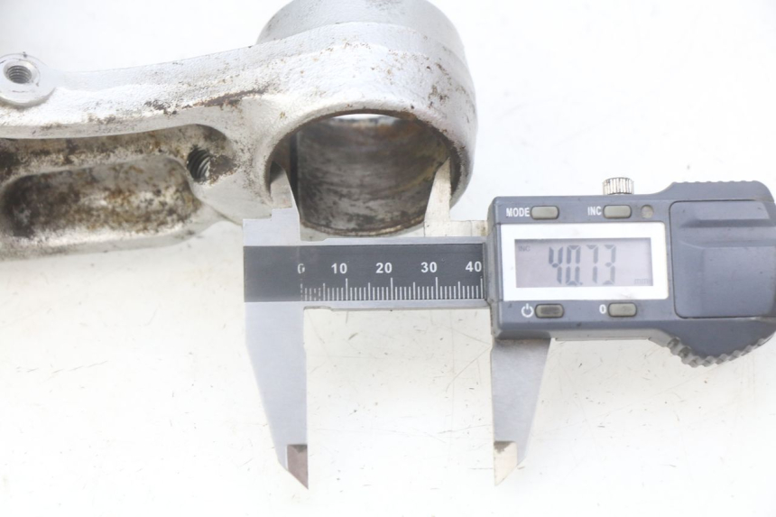 photo de TRÓJNIK WIDEŁEK KAWASAKI ZR7 ZR-7 S 750 (1999 - 2004) - Szczegół części