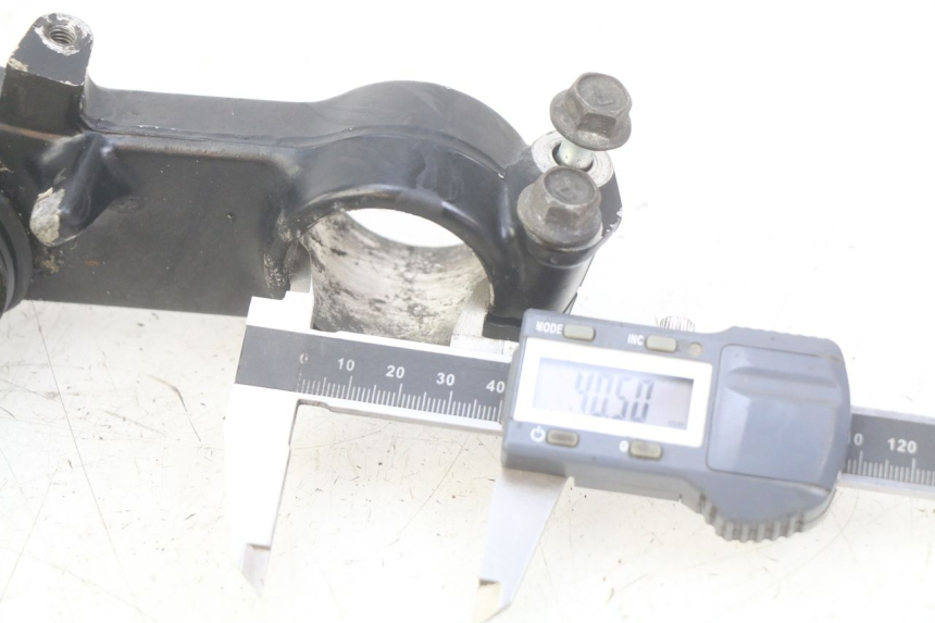 photo de TRÓJNIK WIDEŁEK KAWASAKI ZX-6R ZX6R 600 (1995 - 1997) - Zoom stanu zużycia