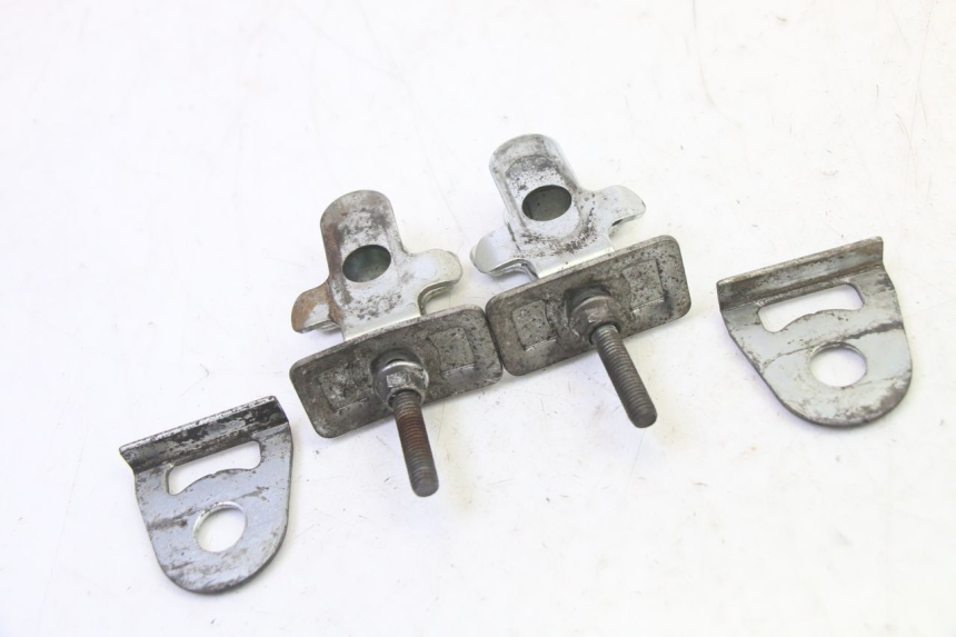 photo de NAPINACZ ŁAŃCUCHA HYOSUNG GV AQUILA 125 (2000 - 2009) - Zoom stanu zużycia