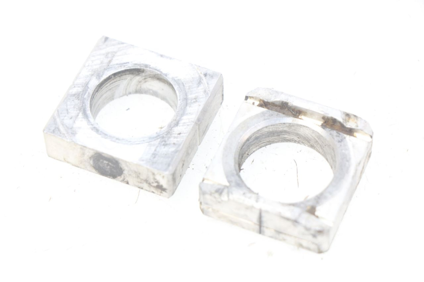 photo de NAPINACZ ŁAŃCUCHA HONDA CRF 250 (2013 - 2016) - Szczegół części