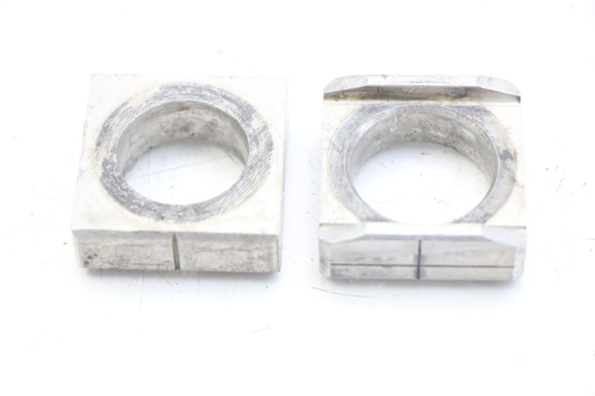 photo de NAPINACZ ŁAŃCUCHA HONDA CRF 250 (2010 - 2013) - Szczegół części