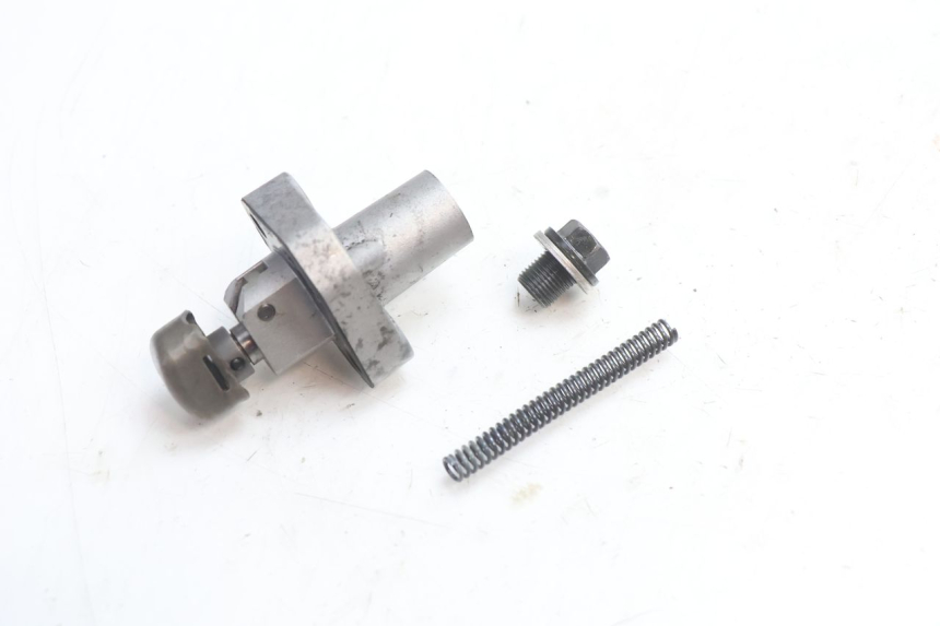 photo de NAPINACZ ŁAŃCUCHA ROZRZĄDU SUZUKI GSR 600 (2005 - 2012) - Szczegół części