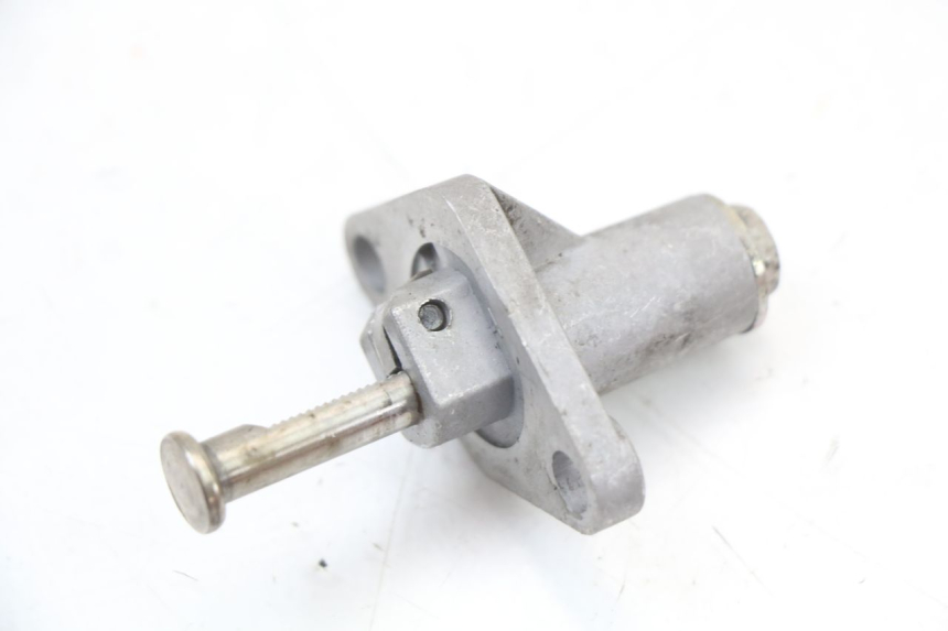 photo de NAPINACZ ŁAŃCUCHA ROZRZĄDU PEUGEOT KISBEE 4T 50 (2018 - 2022) - Zoom stanu zużycia