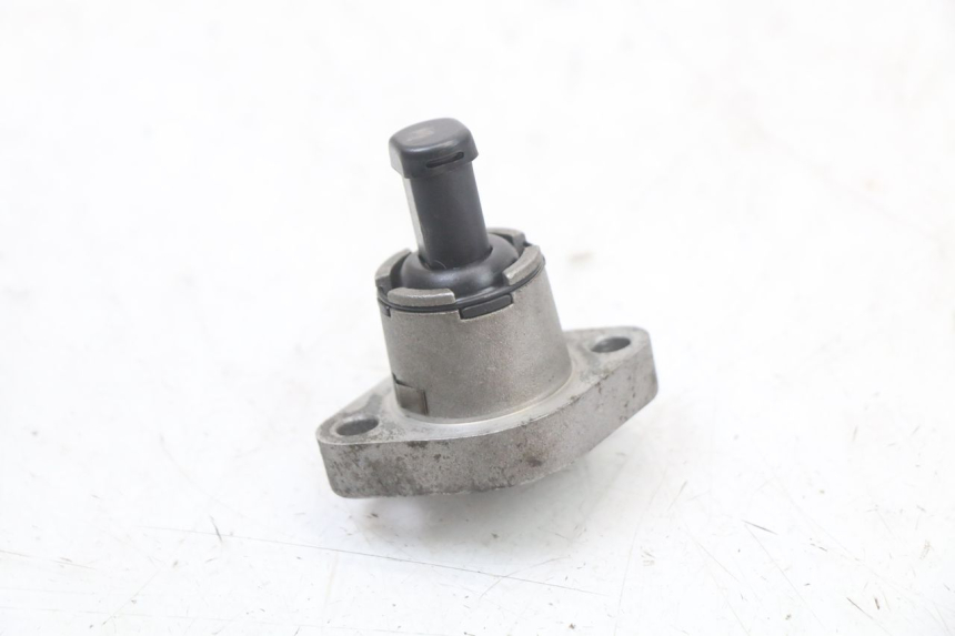 photo de NAPINACZ ŁAŃCUCHA ROZRZĄDU PEUGEOT BELVILLE 125 (2017 - 2021) - Zoom stanu zużycia