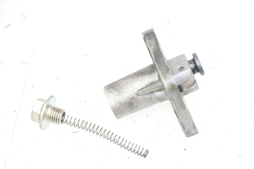 photo de NAPINACZ ŁAŃCUCHA ROZRZĄDU PIAGGIO VESPA LX 150 (2005 - 2013) - Zoom stanu zużycia