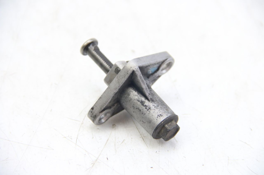 photo de NAPINACZ ŁAŃCUCHA ROZRZĄDU APRILIA SCARABEO 4T 50 (2009 - 2017) - Zbliżenie techniczne