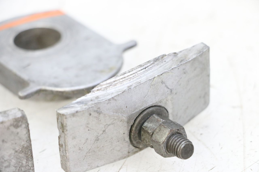 photo de NAPINACZ ŁAŃCUCHA YAMAHA FJ 36Y 1100 (1984 - 1985) - Zoom stanu zużycia