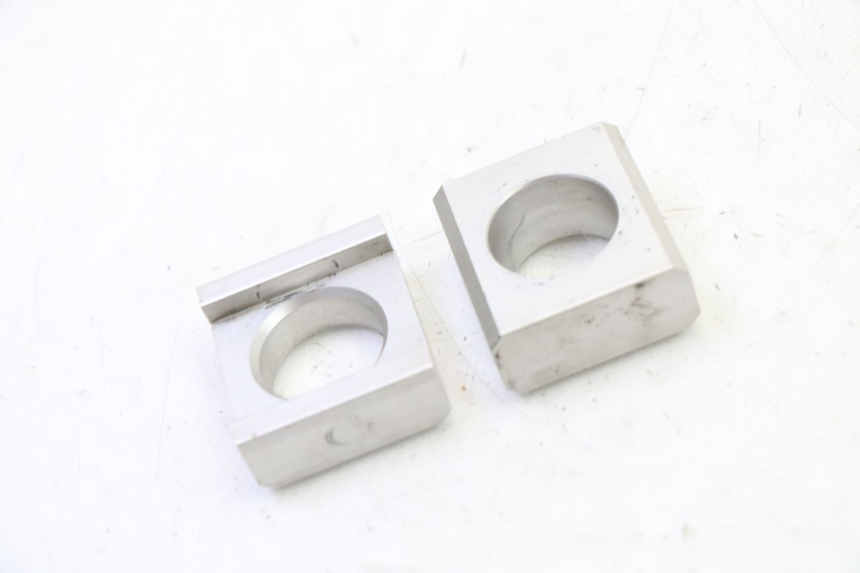 photo de NAPINACZ ŁAŃCUCHA YAMAHA FZ6 FAZER S2 600 (2007 - 2011) - Szczegół części