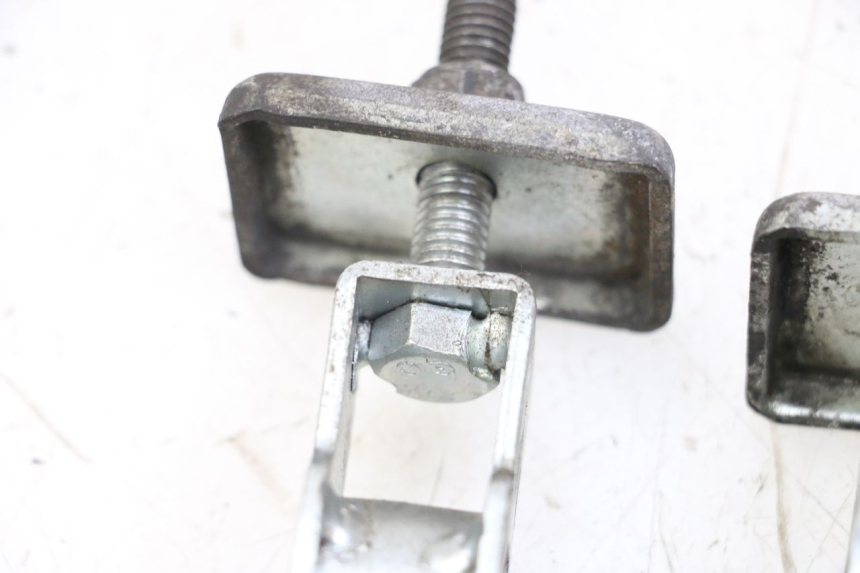 photo de NAPINACZ ŁAŃCUCHA HYOSUNG GF 125 (2001 - 2005) - Inny kąt widzenia