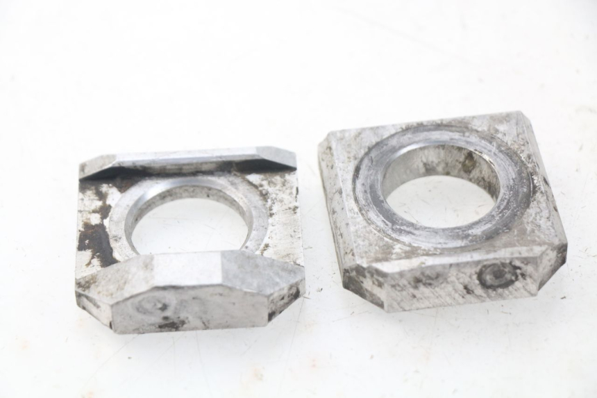 photo de NAPINACZ ŁAŃCUCHA SUZUKI GSX-R GSXR 600 (2001 - 2003) - Zoom stanu zużycia