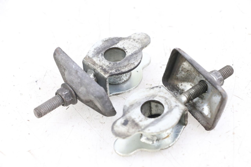 photo de NAPINACZ ŁAŃCUCHA SUZUKI GZ MARAUDER 125 (1998 - 2004) - Widok główny