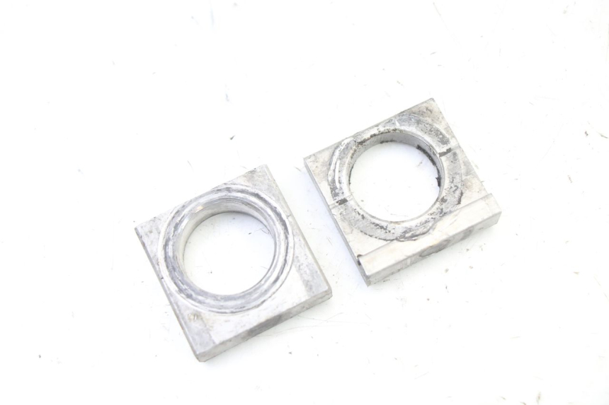 photo de NAPINACZ ŁAŃCUCHA KAWASAKI KX F KXF 450 (2009 - 2011) - Szczegół części