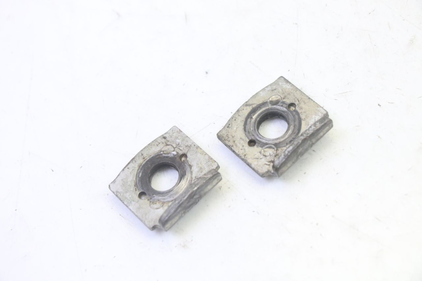 photo de NAPINACZ ŁAŃCUCHA KAWASAKI KX 65 (2000 - 2019) - Szczegół części