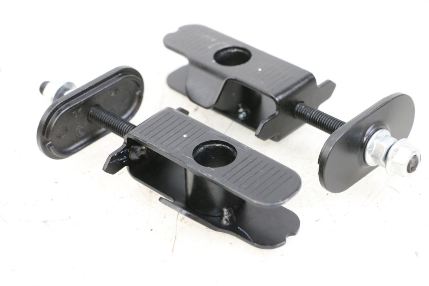 photo de NAPINACZ ŁAŃCUCHA ROYAL ENFIELD CONTINENTAL GT 650 (2019 - 2024) - Widok główny